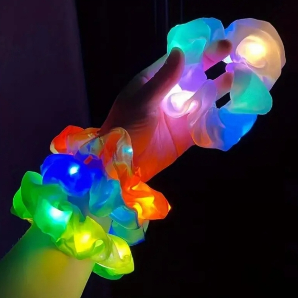 🔥BUY NOW🔥FLASH SALE🆕️Light Up Hair Scrunchies